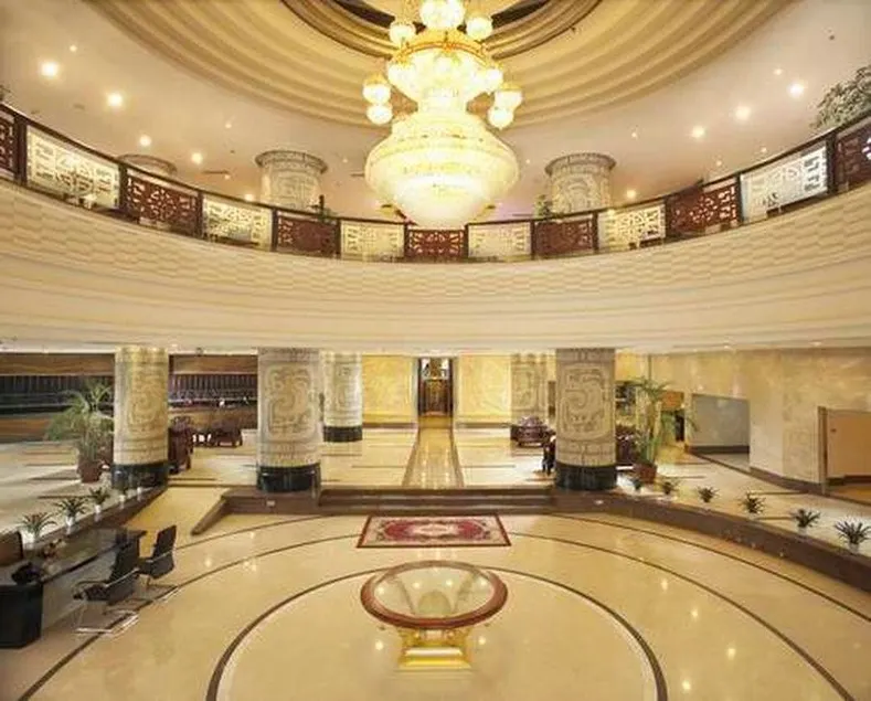 China Hotel Wuxi - Image 1