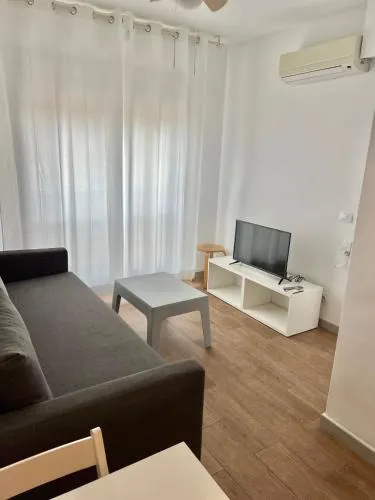 Apartamentos Centro Benicasim - Image 1