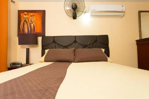 Cozy Accommodations - Image 1