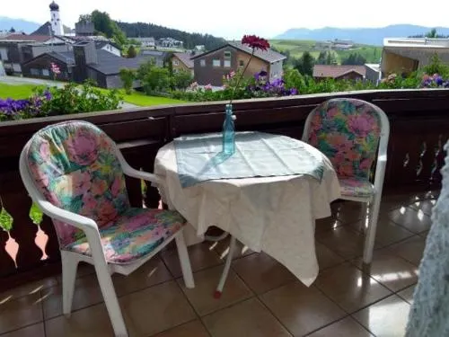 Haus Schwarzler - Image 1