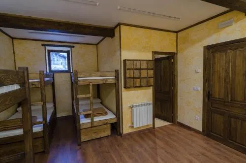 Albergue Villa de Bulnes - Image 1
