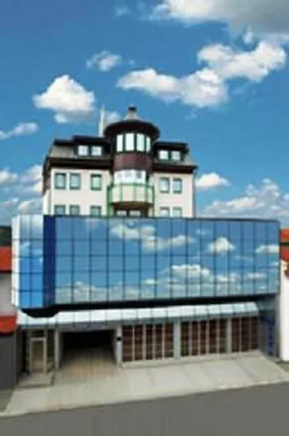 Hotel Tadz-S - Image 1