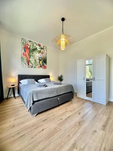 Exklusives City-Apartment im Herzen Oldenburgs mit Balkon und Parkplatz A36 - Image 1