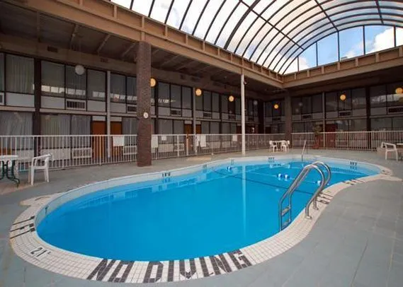 QUALITY INN FINGER LAKES REGION - Image 1