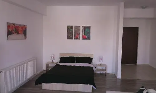 Heights Accommodation - Image 1