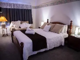 Amber Lodge Bed And Breakfast - Image 1