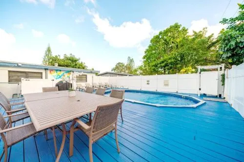6 Br Heated Pool Private Sun Deck Holiday Home 6 - Image 1
