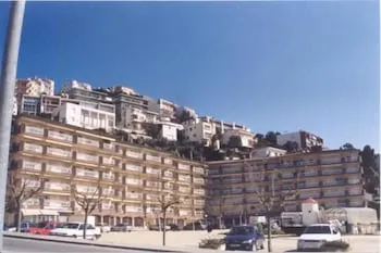 Apartamento Roc Mar 4 3c - Image 1