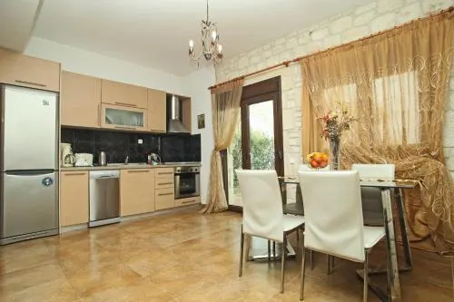 Villa Russka - Image 1