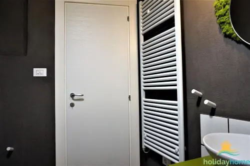 Red Point Apartaments - Image 1