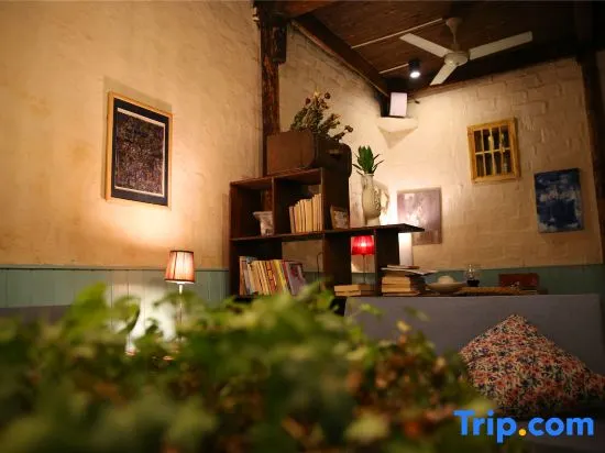 Xidi No.3 Town Artist Homestay - Image 1