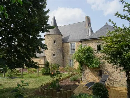 Manoir De La Grand'Cour - Image 1