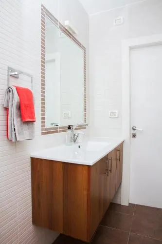 Isramax Tchernikhovski Apartment - Image 1