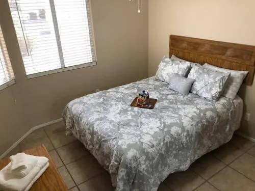 Serene Rio~home~3bed~2bath~spacious~quiet~safe - Image 1