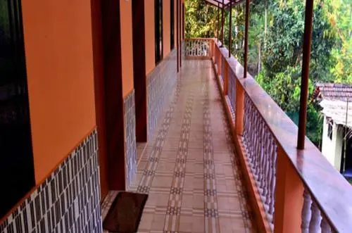 Awas Beach Cottage - Image 1