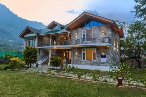 Whitemoon villa - Image 1