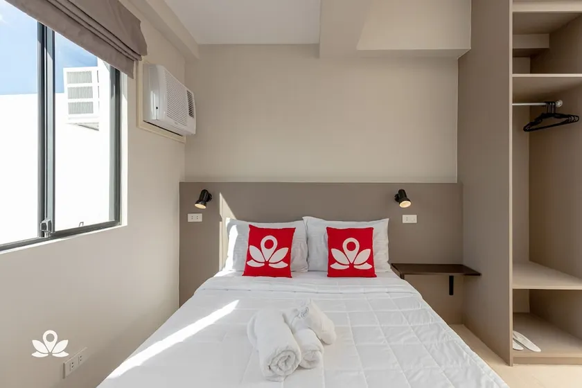 The Colonial Residences - Image 1