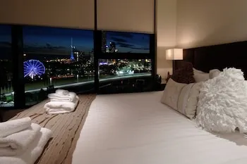 Boutique Stays - The Arena Apartments - Image 1