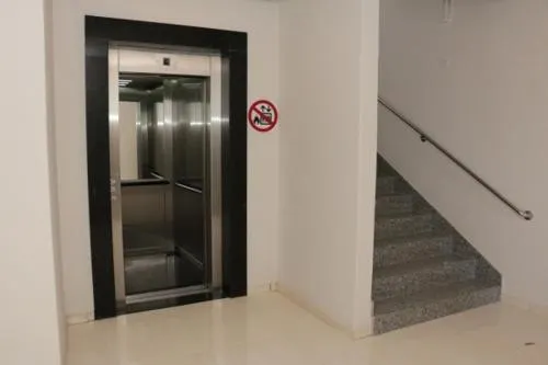 Rocha Palace Hotel - Image 1