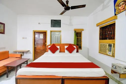 Hotel Upasana - Image 1
