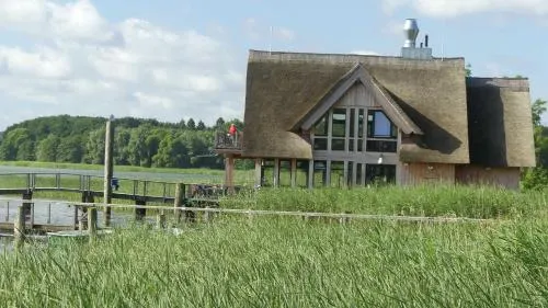 Haus am See - Image 1