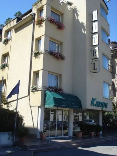 Kapri Hotel - Image 1