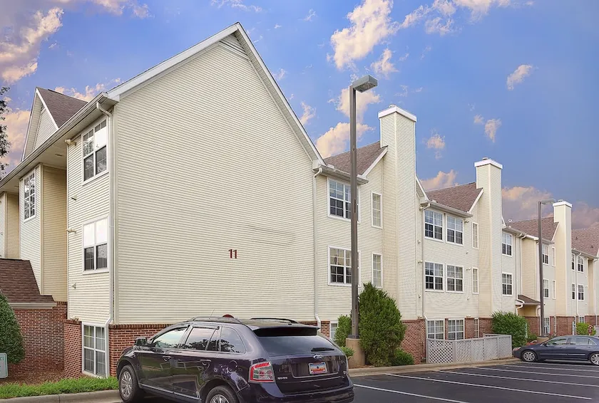SureStay Studio by Best Western Charlotte Executive Park - Image 1