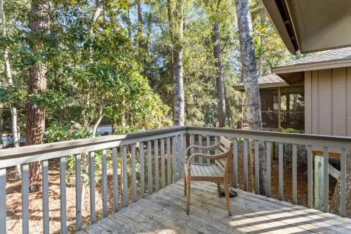 24 Inlet Cove Cottage by RedAwning - Image 1