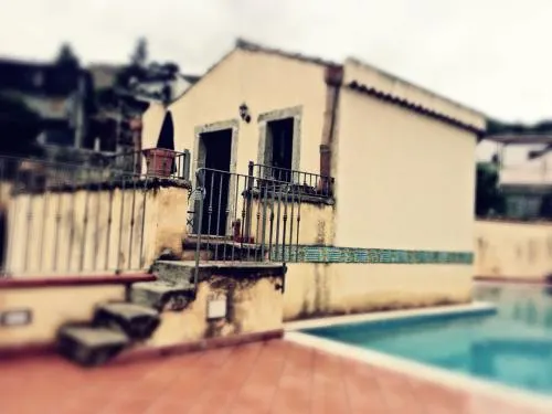 The Clock Houses Borgo Gallodoro - Image 1