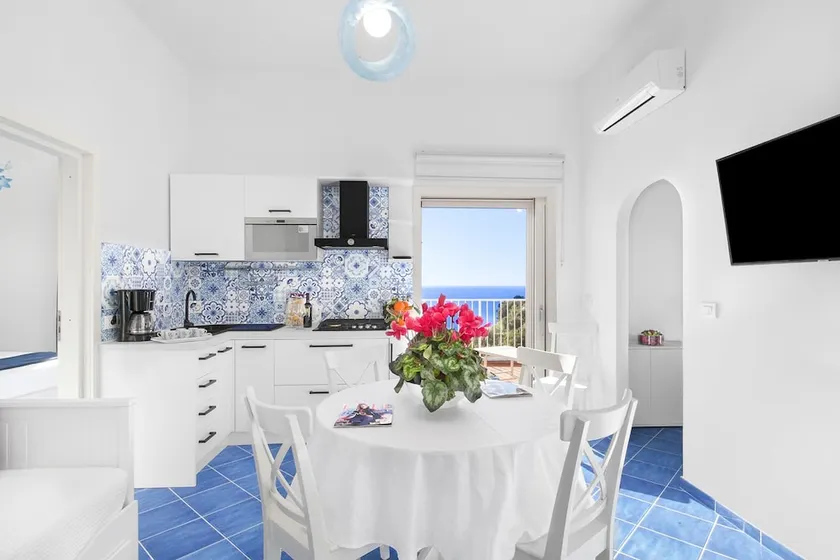 Amore Rentals - Casa Bluedream - Image 1