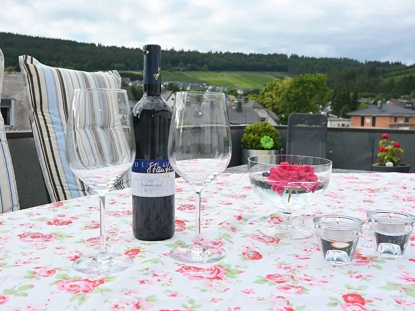 Attractive holiday home in the Sauerland region - wood stove and a terrace - Image 1