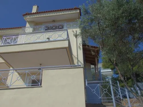 Maria House - Image 1