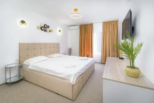 Hotel Francesca - Image 1