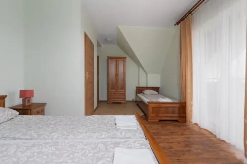 Bakster - Image 1