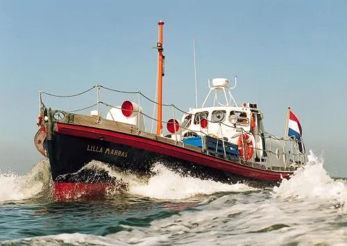 Reddingsboot Harlingen Boat - Image 1