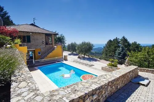 Villa Pina - Image 1