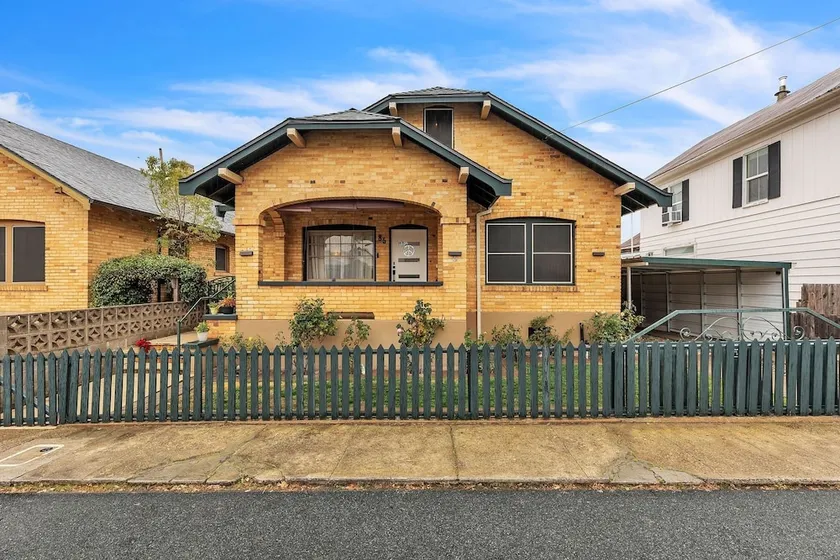 Brick & Creek House 3 Bedroom Home - Image 1