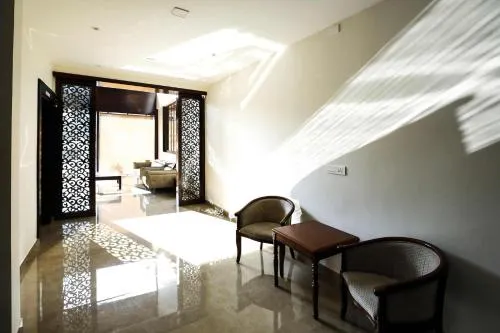 TRESCA A LUXURY HOTEL - Image 1