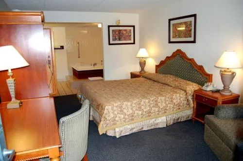 Columbus Inn - Image 1