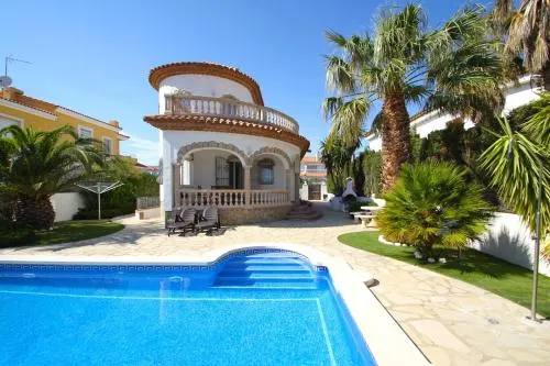 Pino Alto Villa Blanca - Image 1