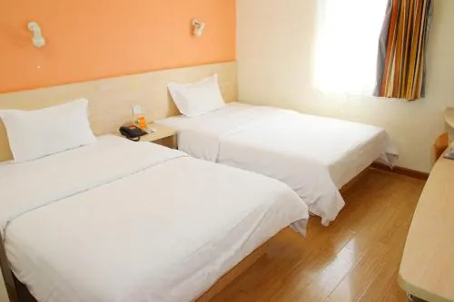 7 Days Inn Harbin Baroque Caoshi Street Branch - Image 1