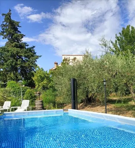 Nido Di Rondine - Image 1