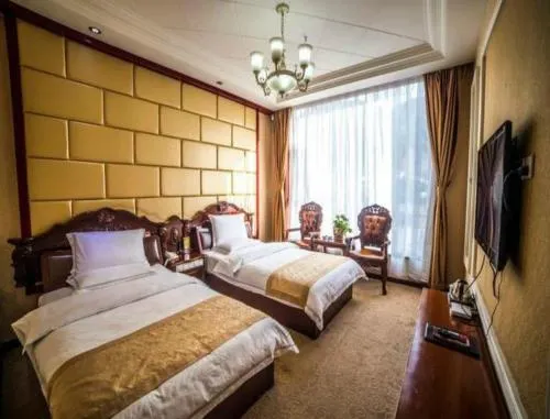Wutaishan Gufeng Hotel - Image 1