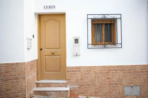 La Pequeña - Image 1