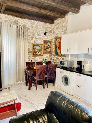 Art House Pagoi Corfu - Image 1