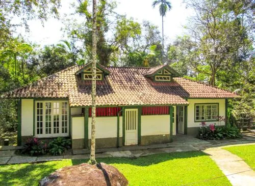 Casa com saida privativa para a Praia do Felix SP - Image 1