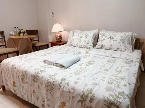 Arada Boutique Place - Image 1