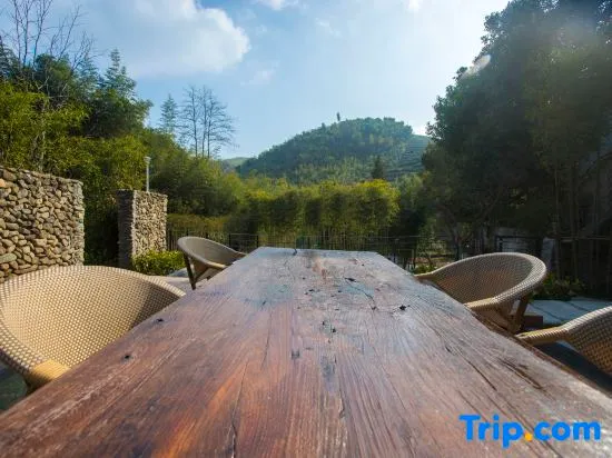 Mogan Lansu Holiday Hotel - Image 1