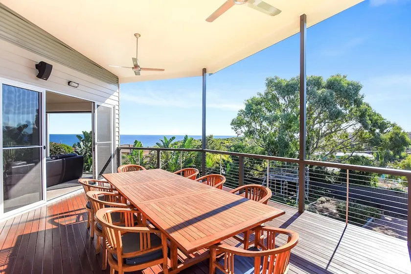 Lavina Luxury Beach House - Image 1