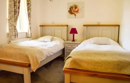 The Waterside Cottages - Image 1
